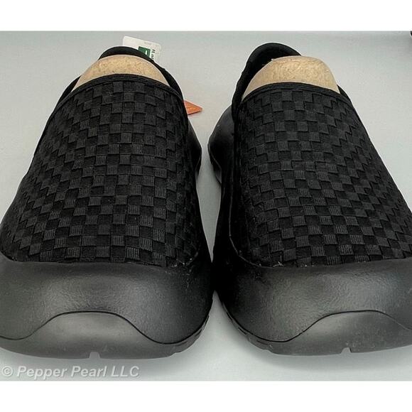 Black Unisex Junior 2-3 Slip on comfort Espadrille casual walking shoe - Picture 8 of 10
